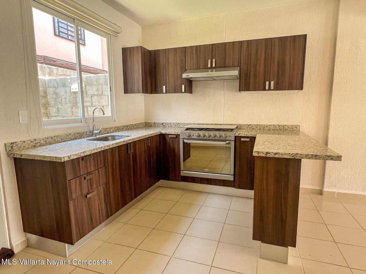 20250715161944589671000000-o