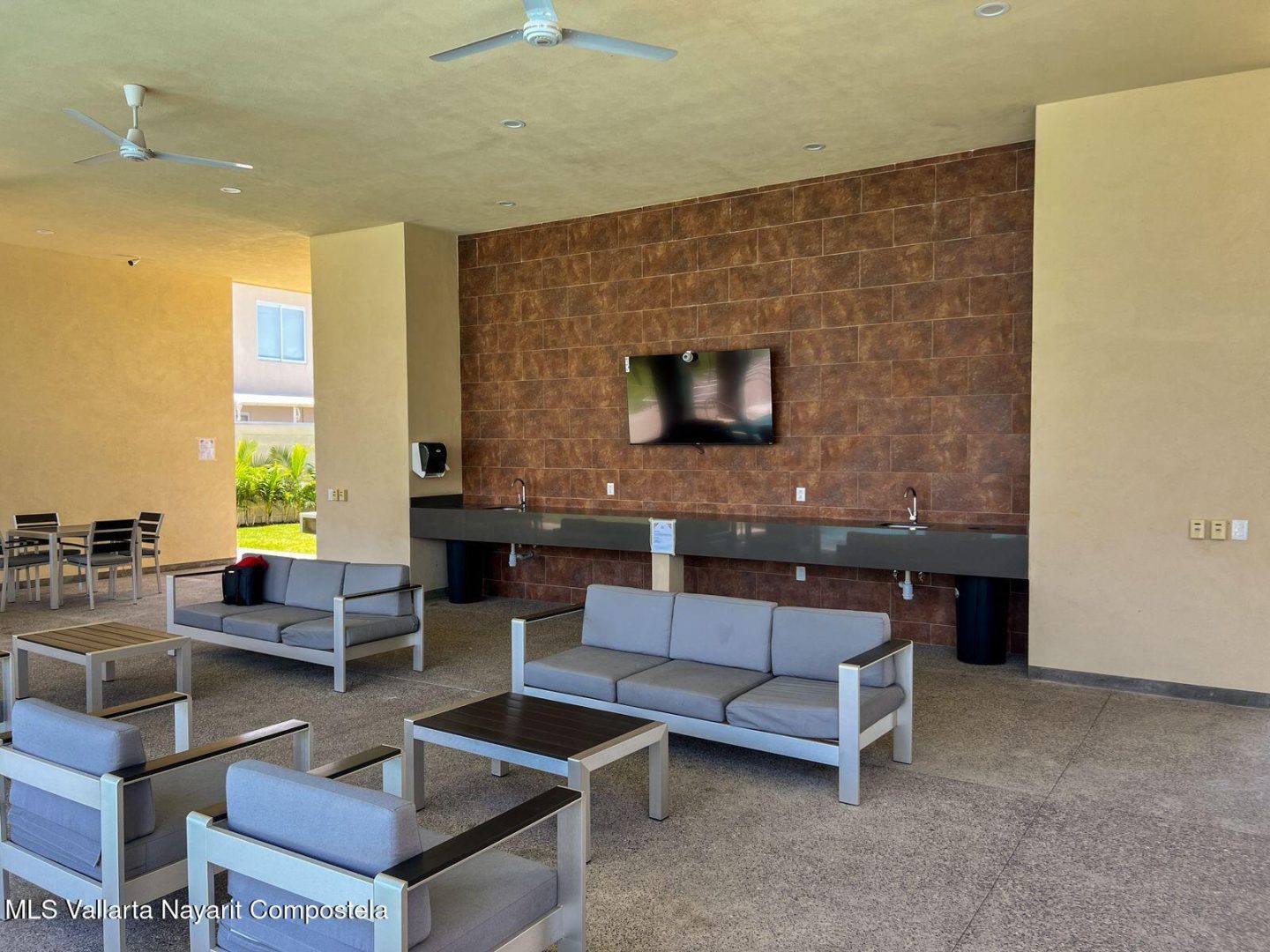 20250715161951187745000000-o