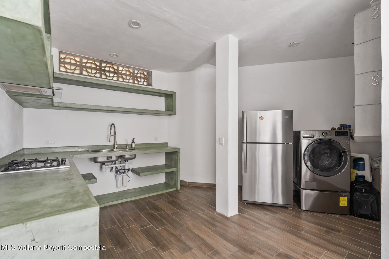 20250715173911034100000000-o