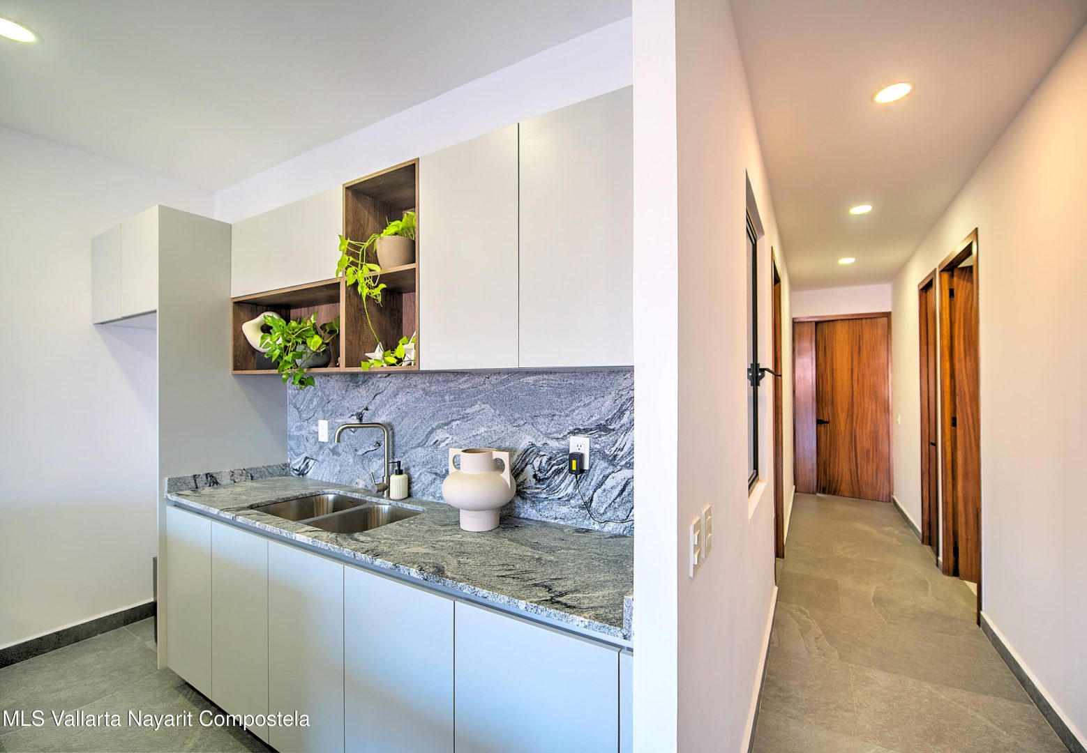 20250718210517731557000000-o