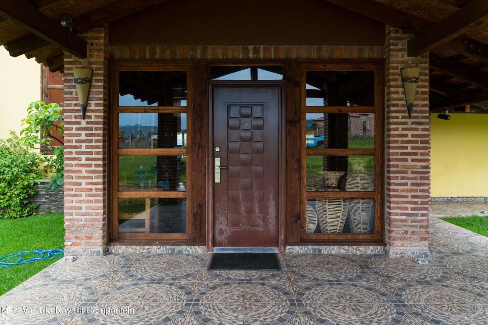 20250721183736376398000000-o