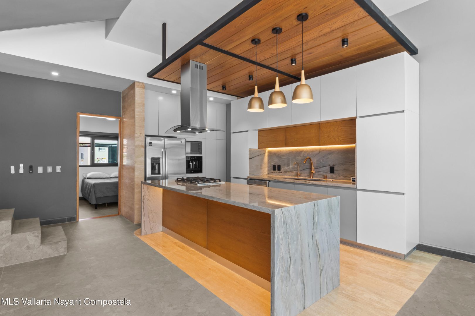 20250728190510718411000000-o