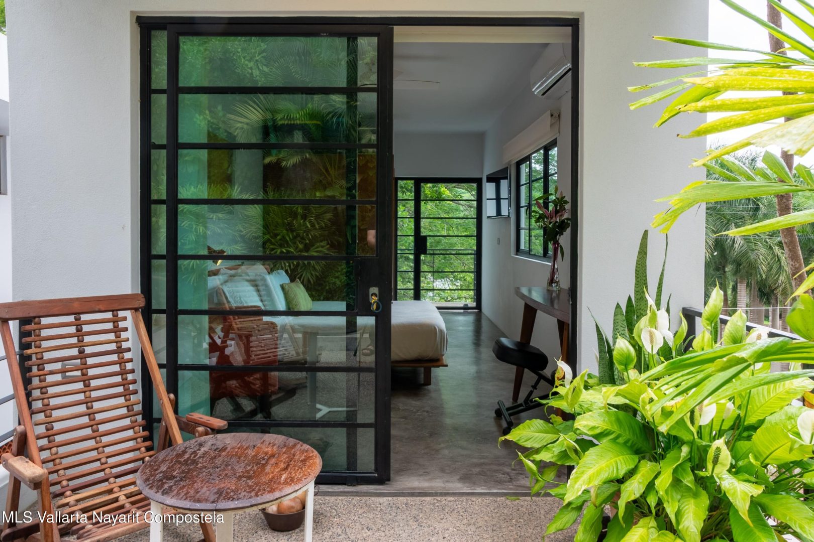 20250728200511908550000000-o