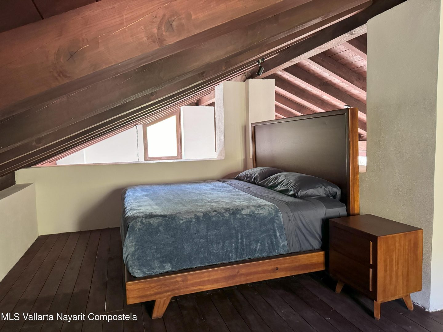 20250804184951876350000000-o