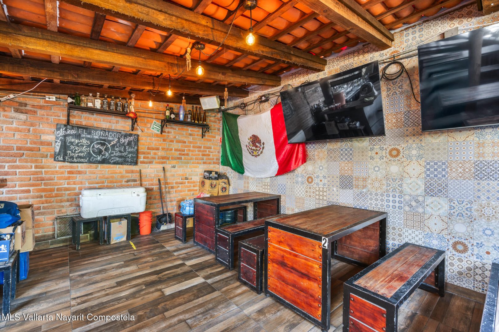 20250806183508502251000000-o