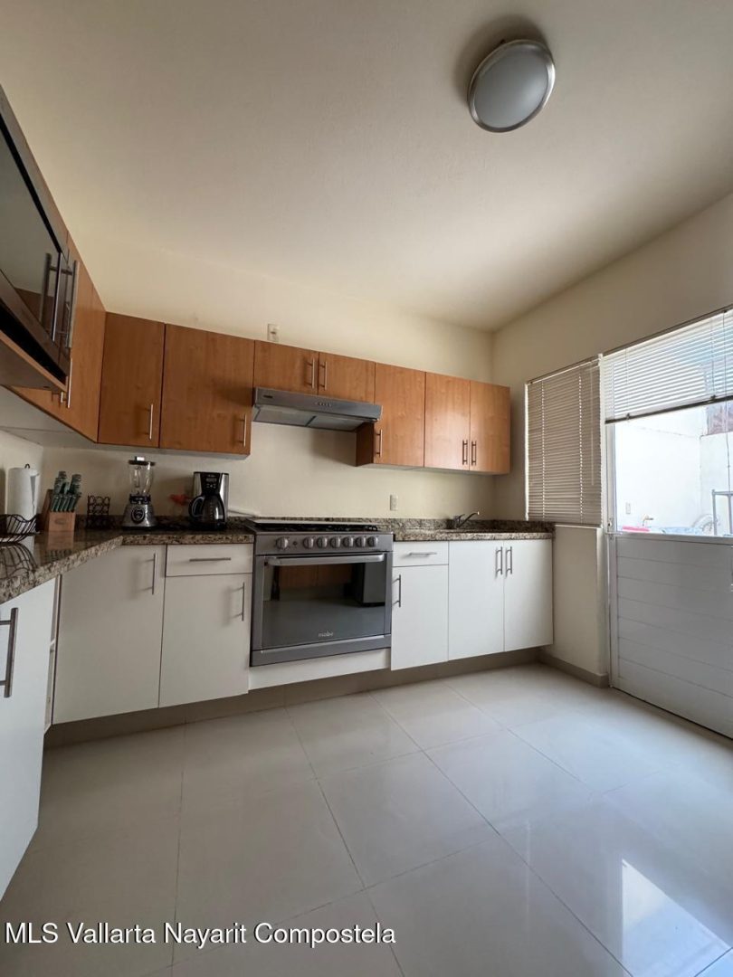 20250808204819245587000000-o