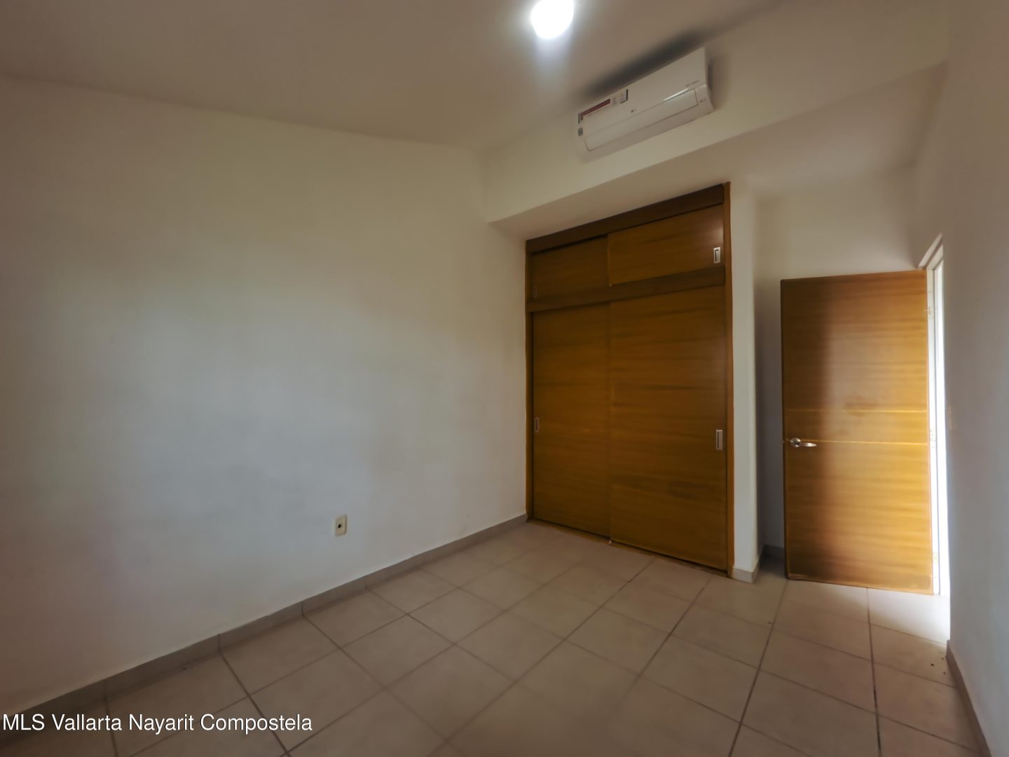 20250809180411249651000000-o