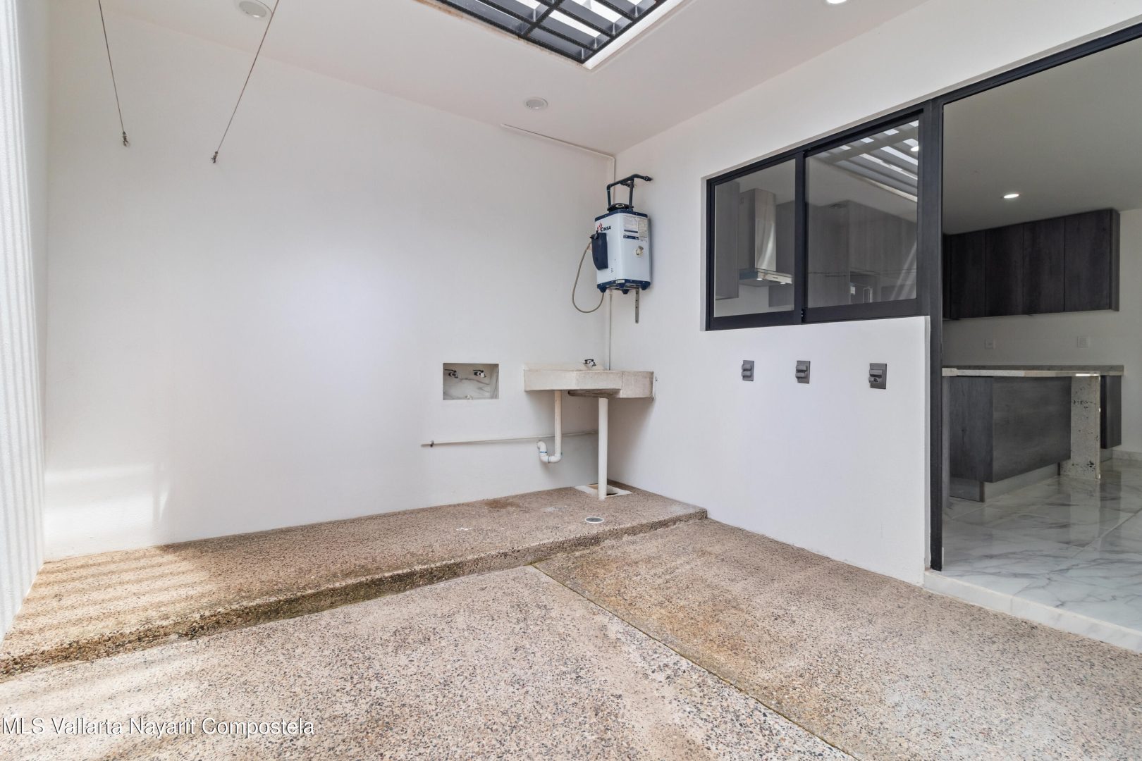 20250811171432783476000000-o