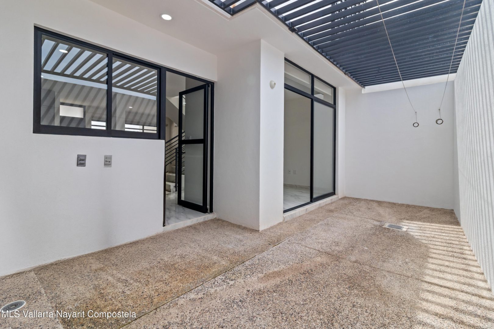 20250811171609101679000000-o