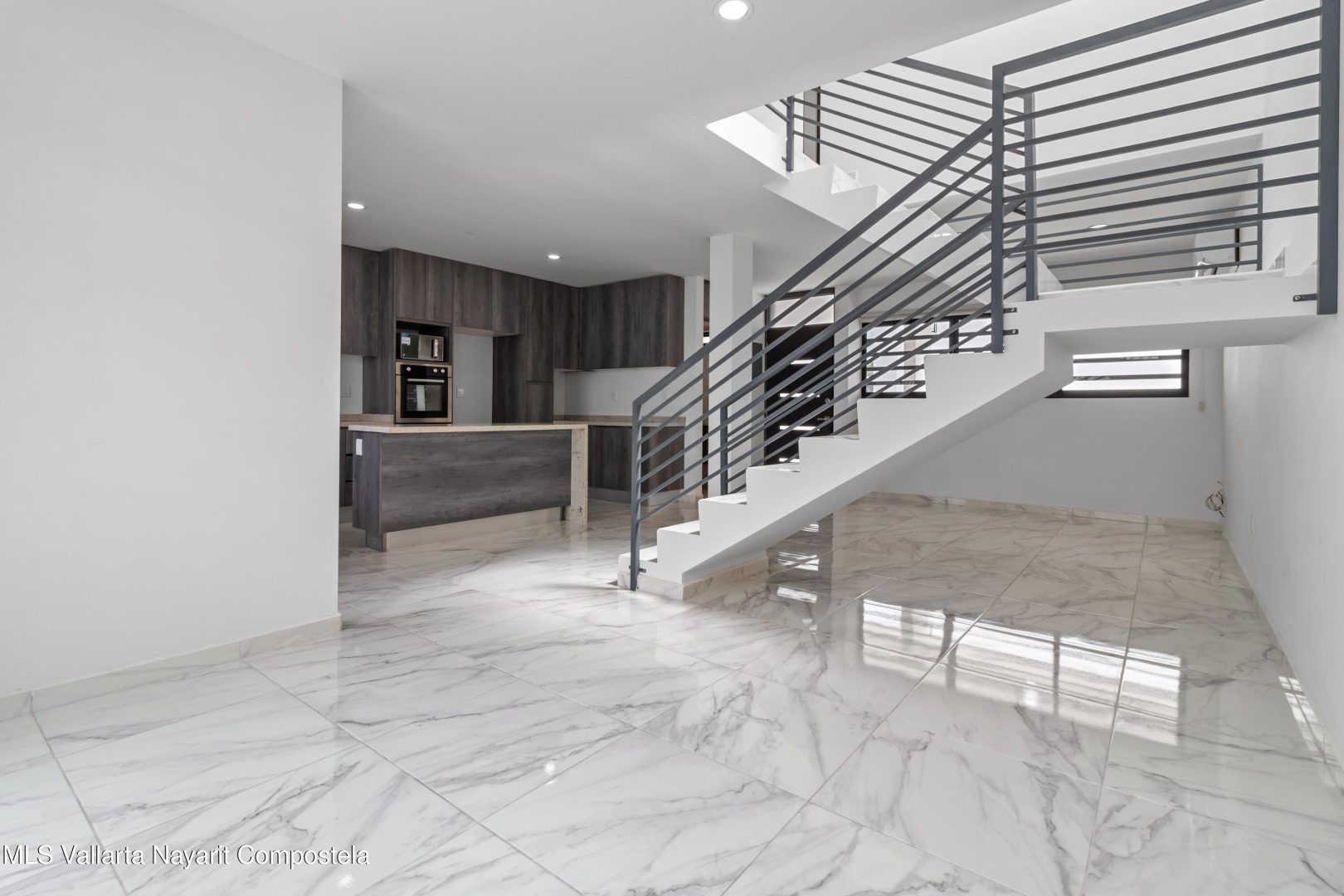 20250811171848931573000000-o