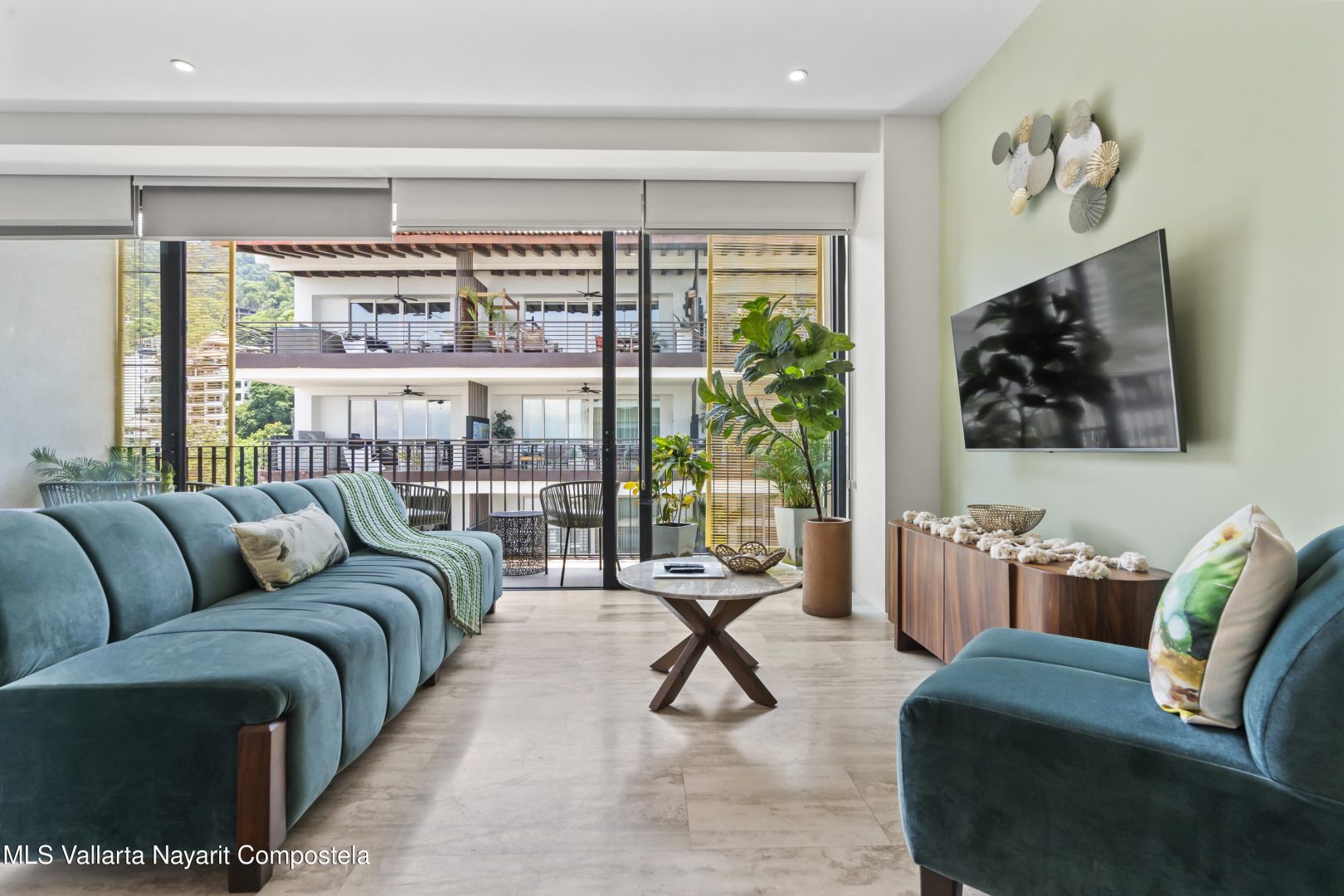 20250818225448349077000000-o