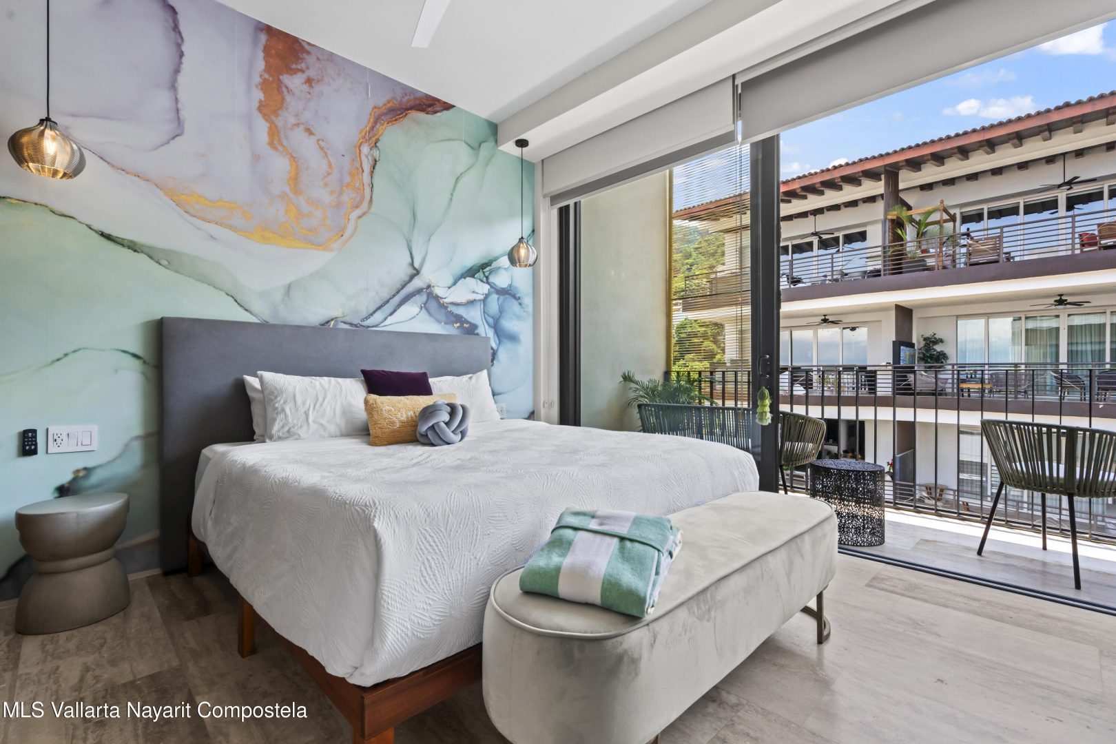 20250818225504872612000000-o