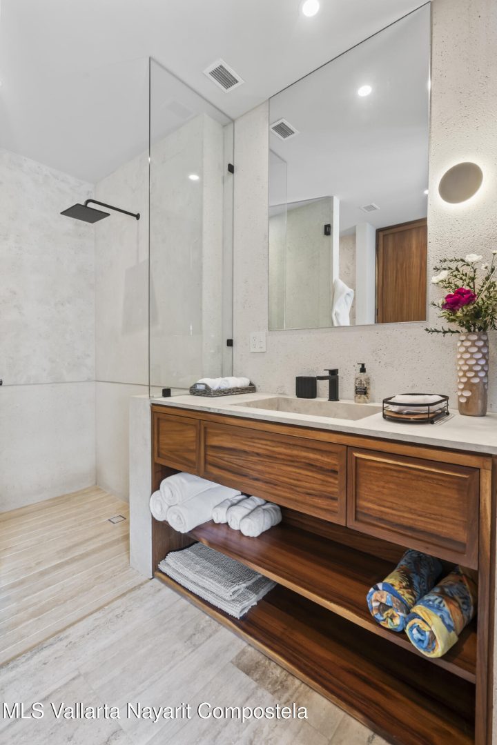 20250818225537142752000000-o