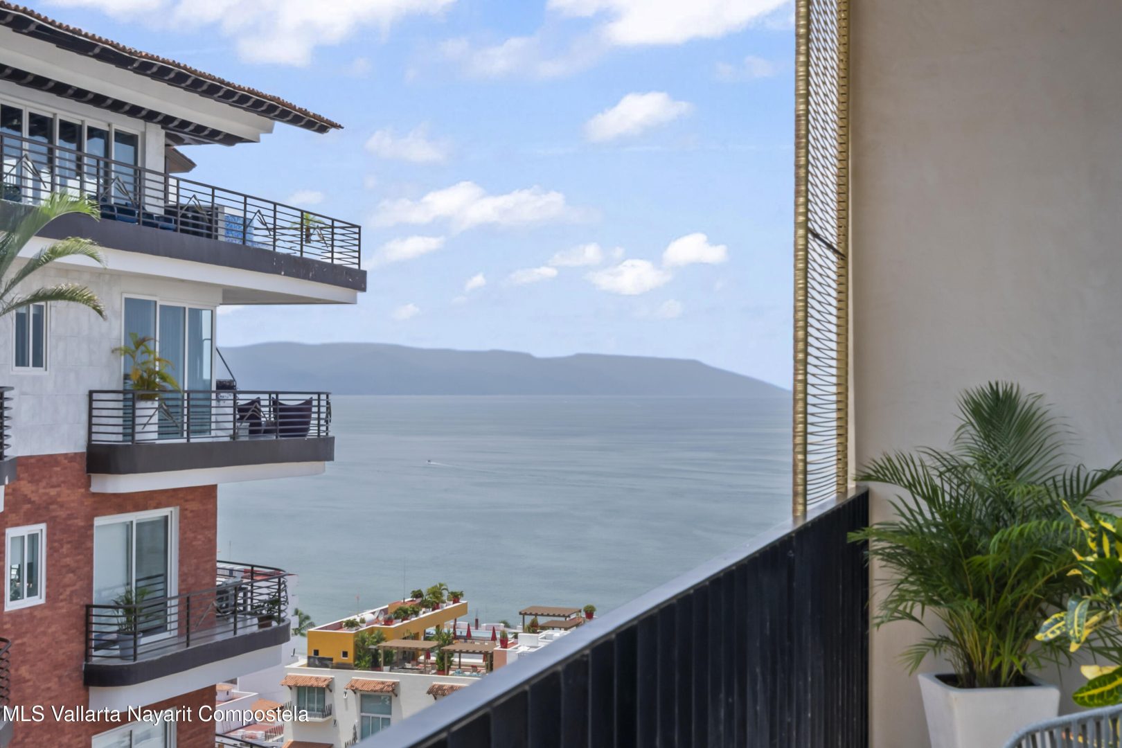 20250818225604706350000000-o