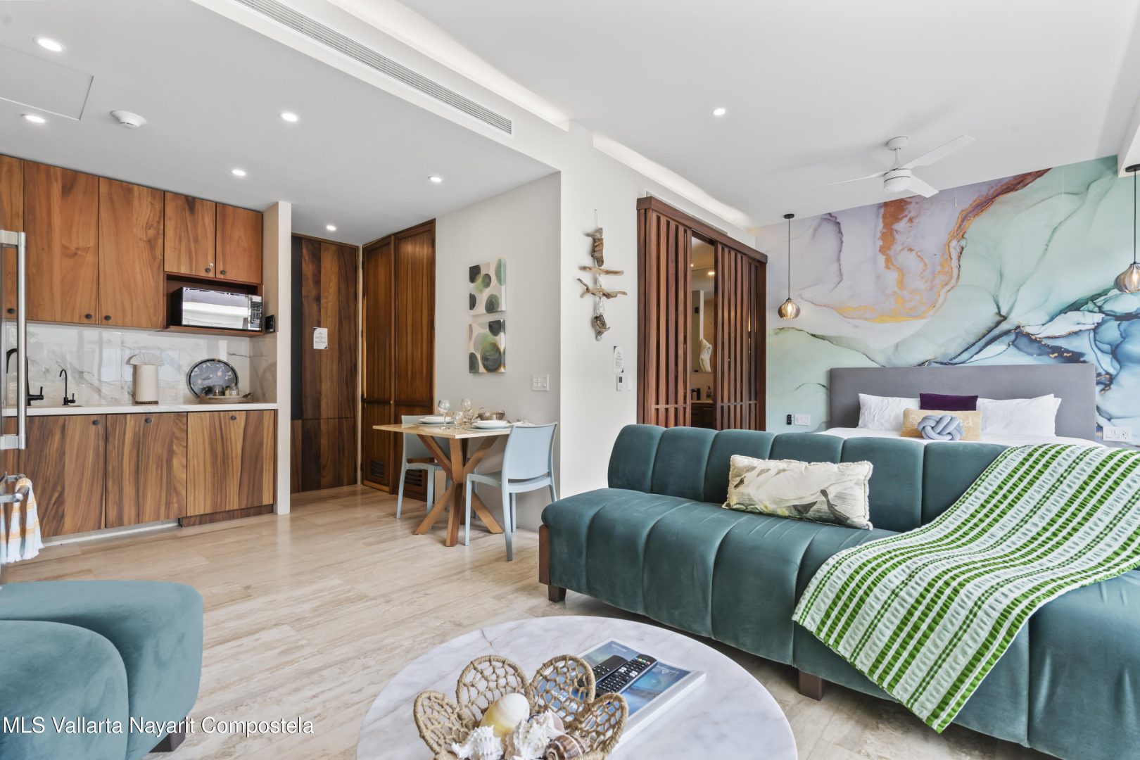 20250818225626662340000000-o