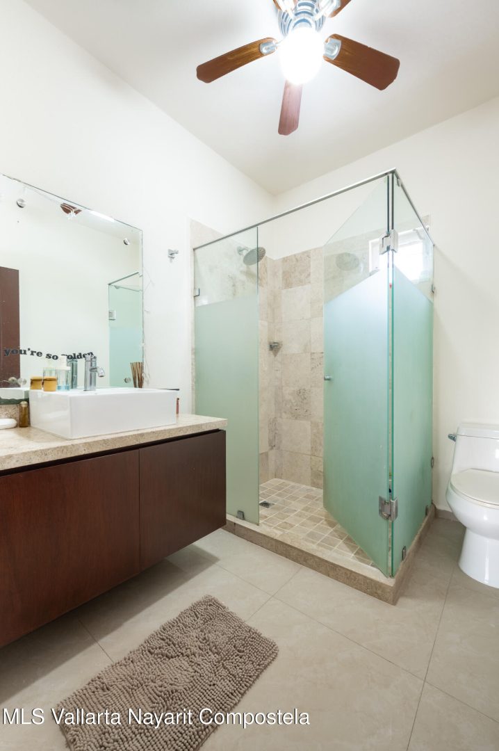 20250818233634668011000000-o