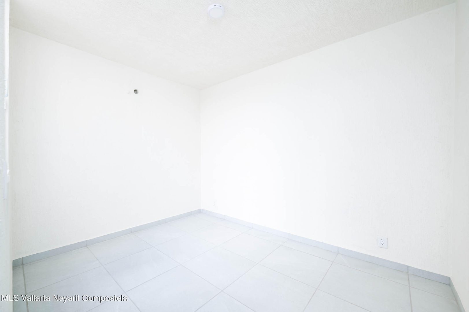 20250821030547544611000000-o