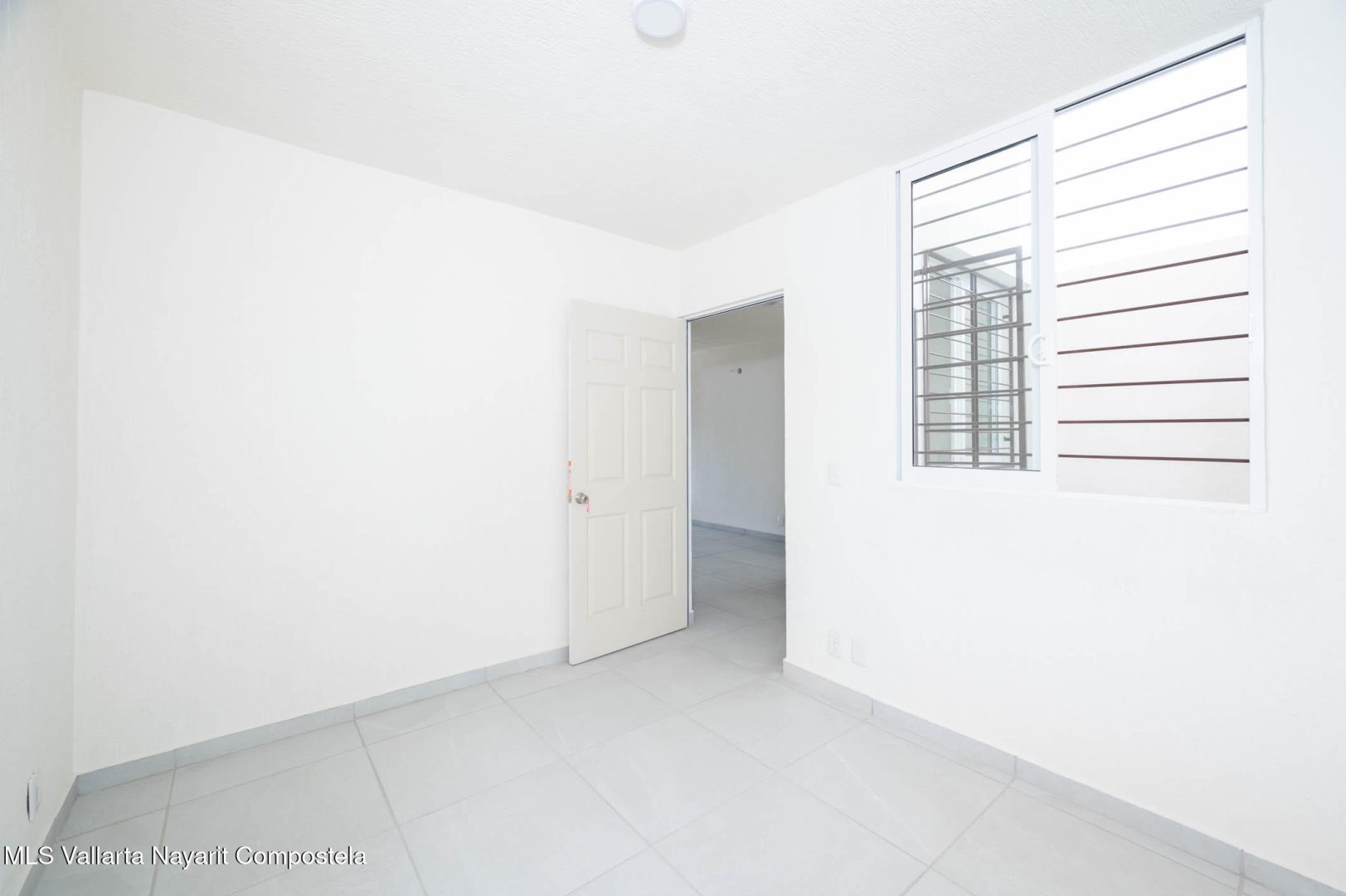 20250821030548185328000000-o