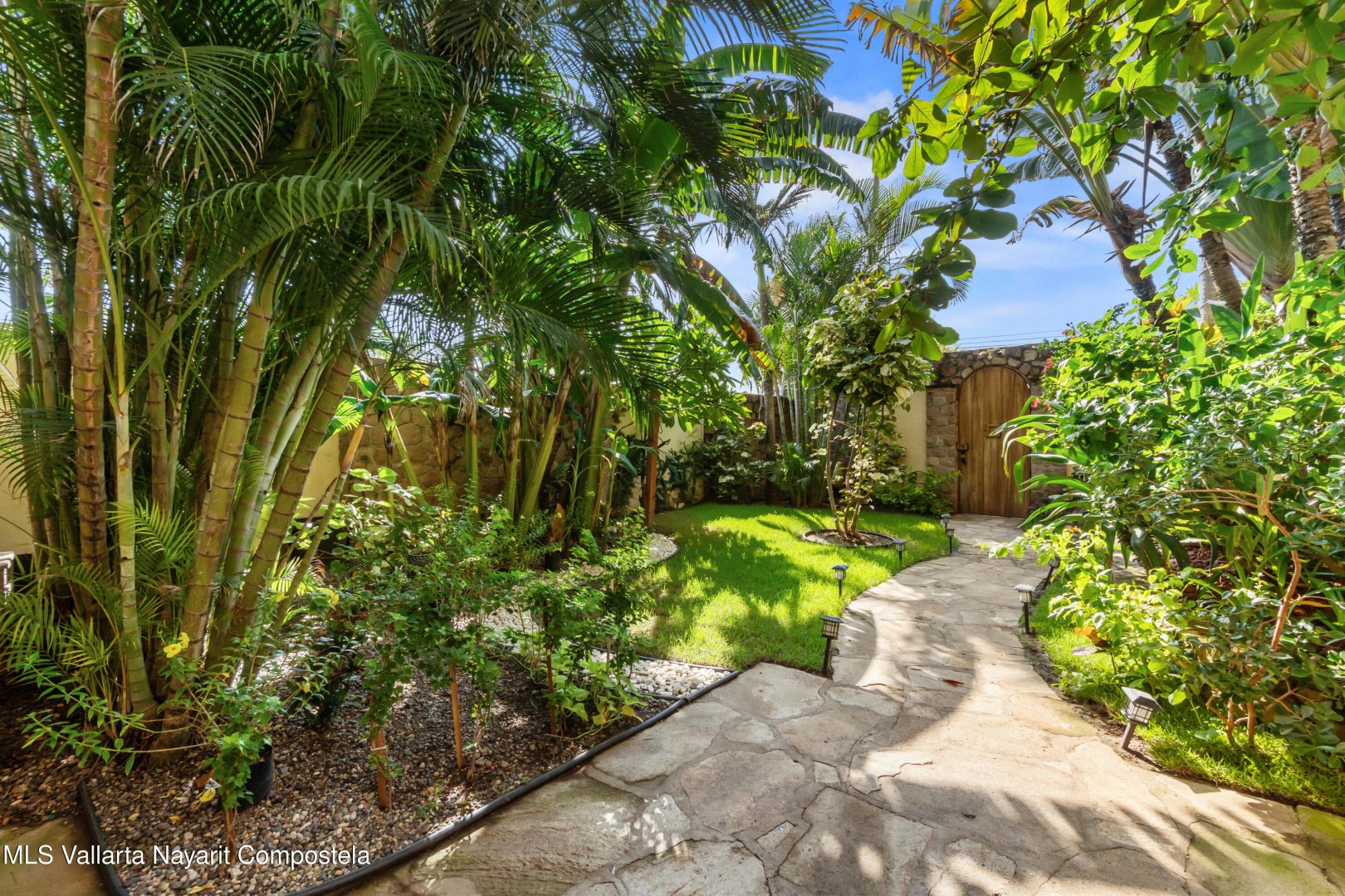 20250821190814955305000000-o