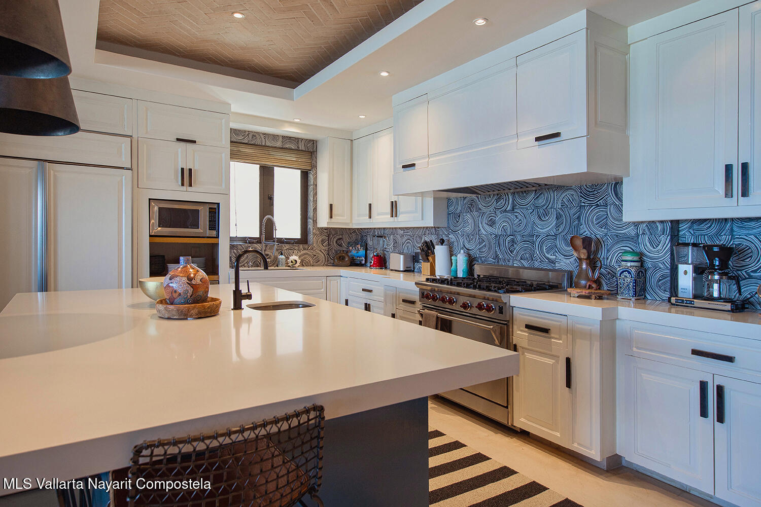 20250829181959943670000000-o