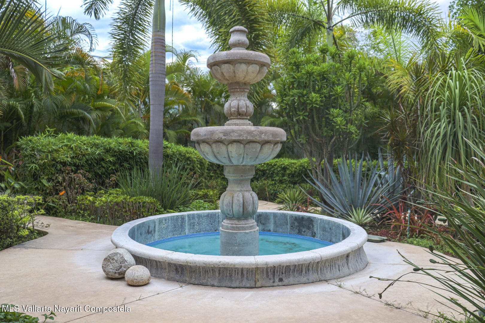 20250829192817696403000000-o