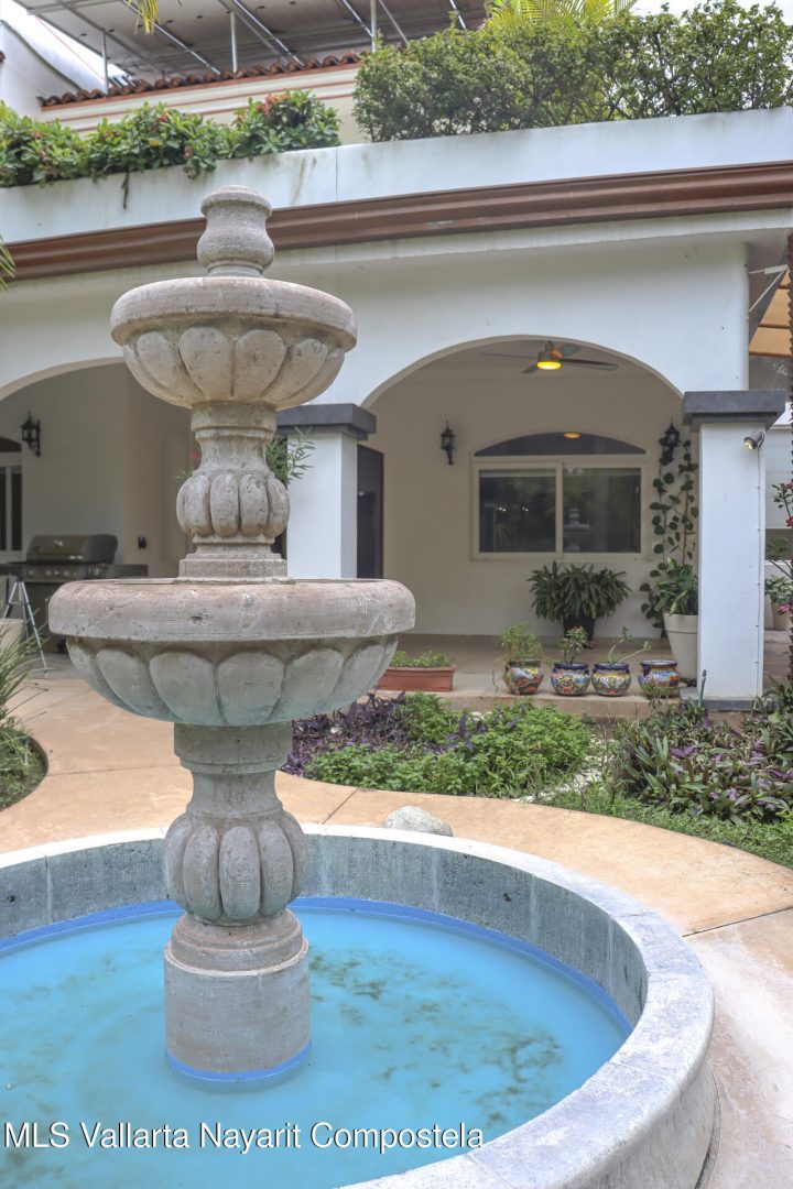 20250829192940034183000000-o