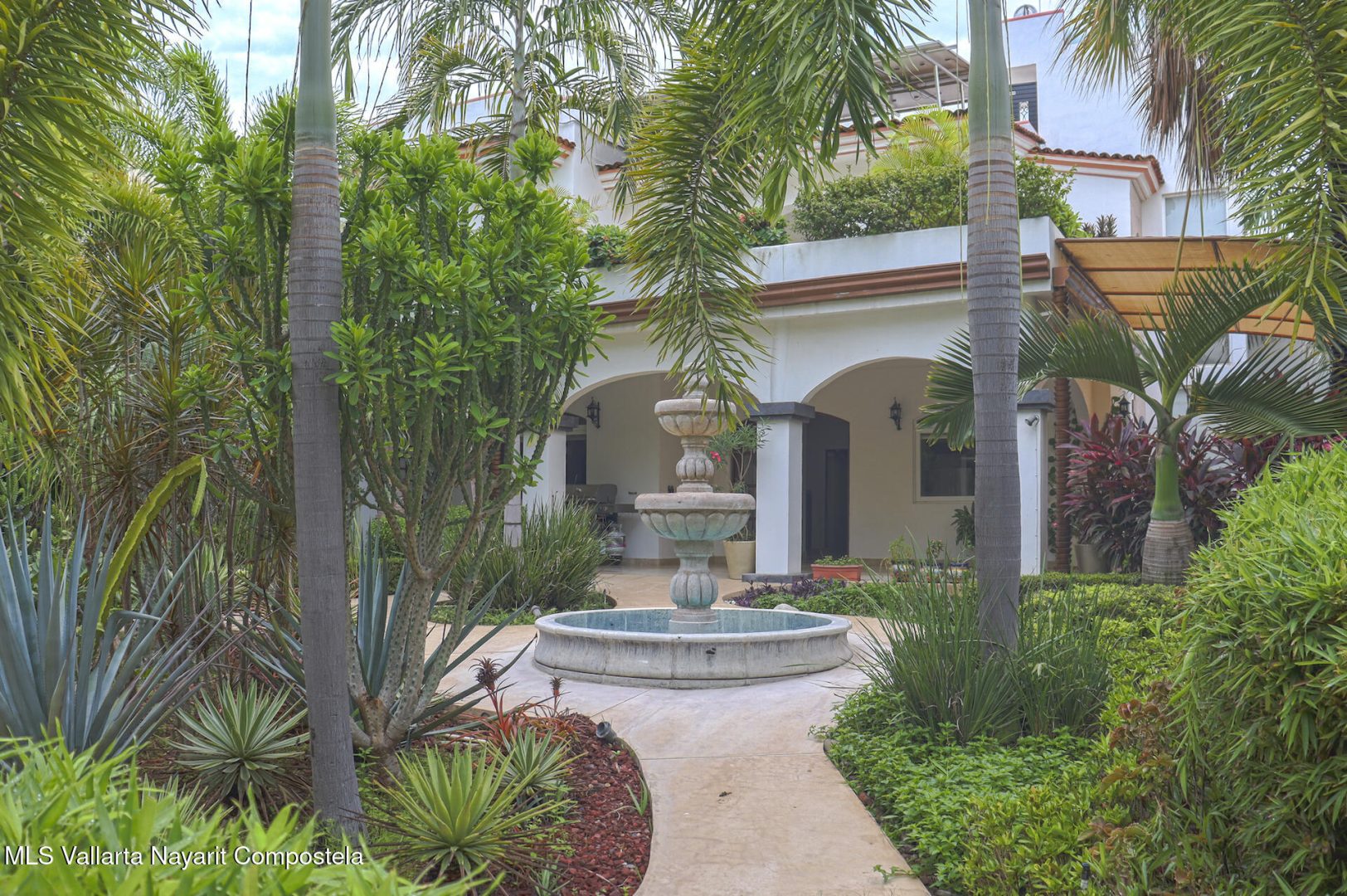 20250829192953696080000000-o