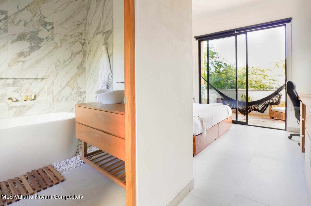 20250902185122402430000000-o