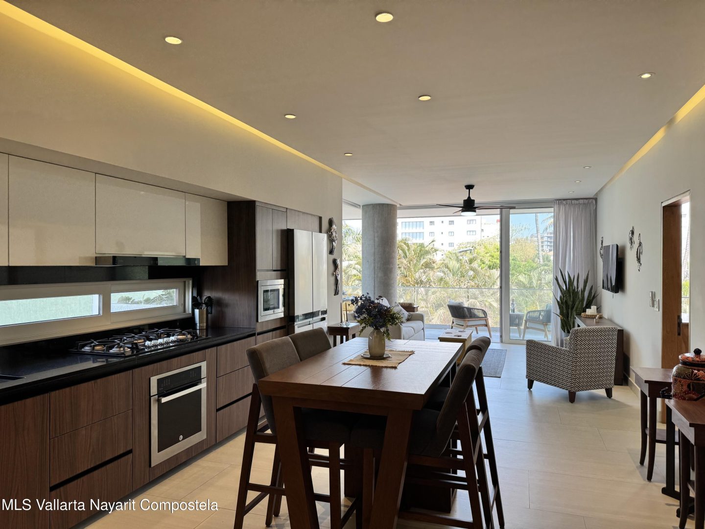 20250903192342285957000000-o