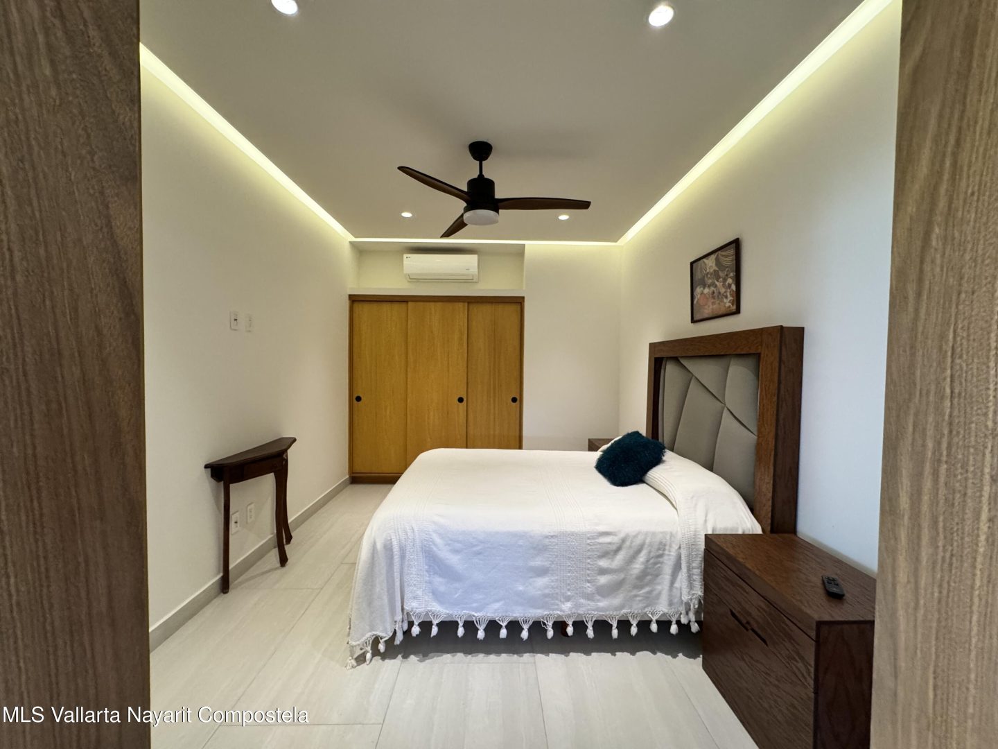 20250903192349938703000000-o