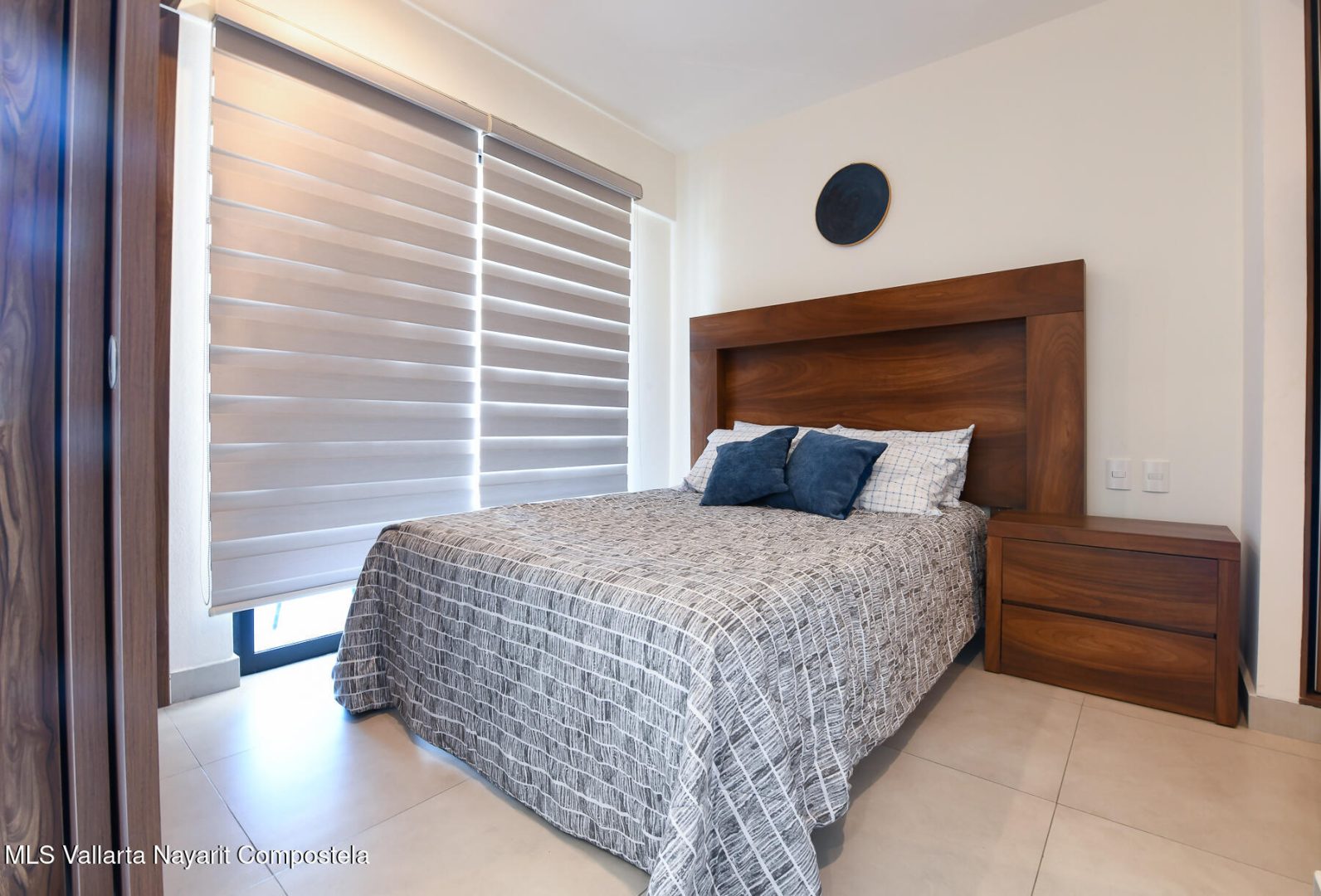 20250910004445949614000000-o