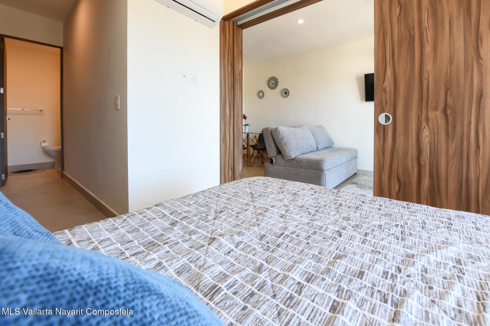 20250910004452049034000000-o