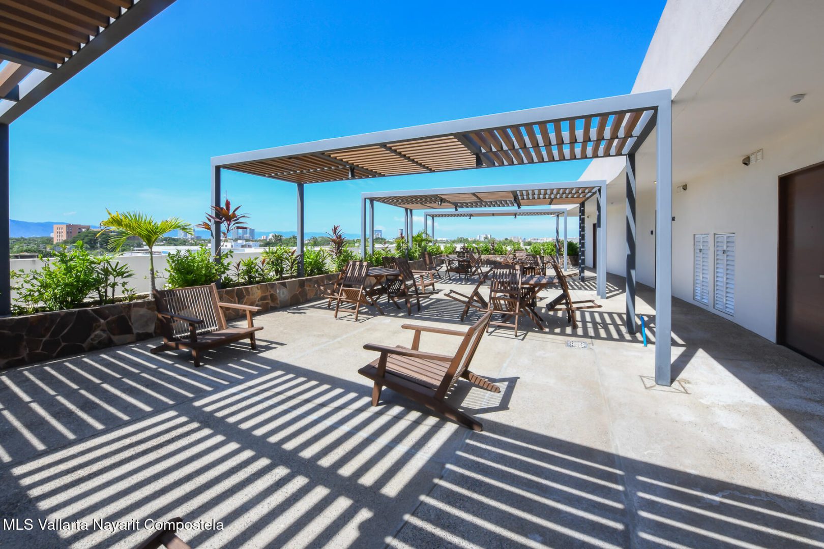 20250910004453024484000000-o