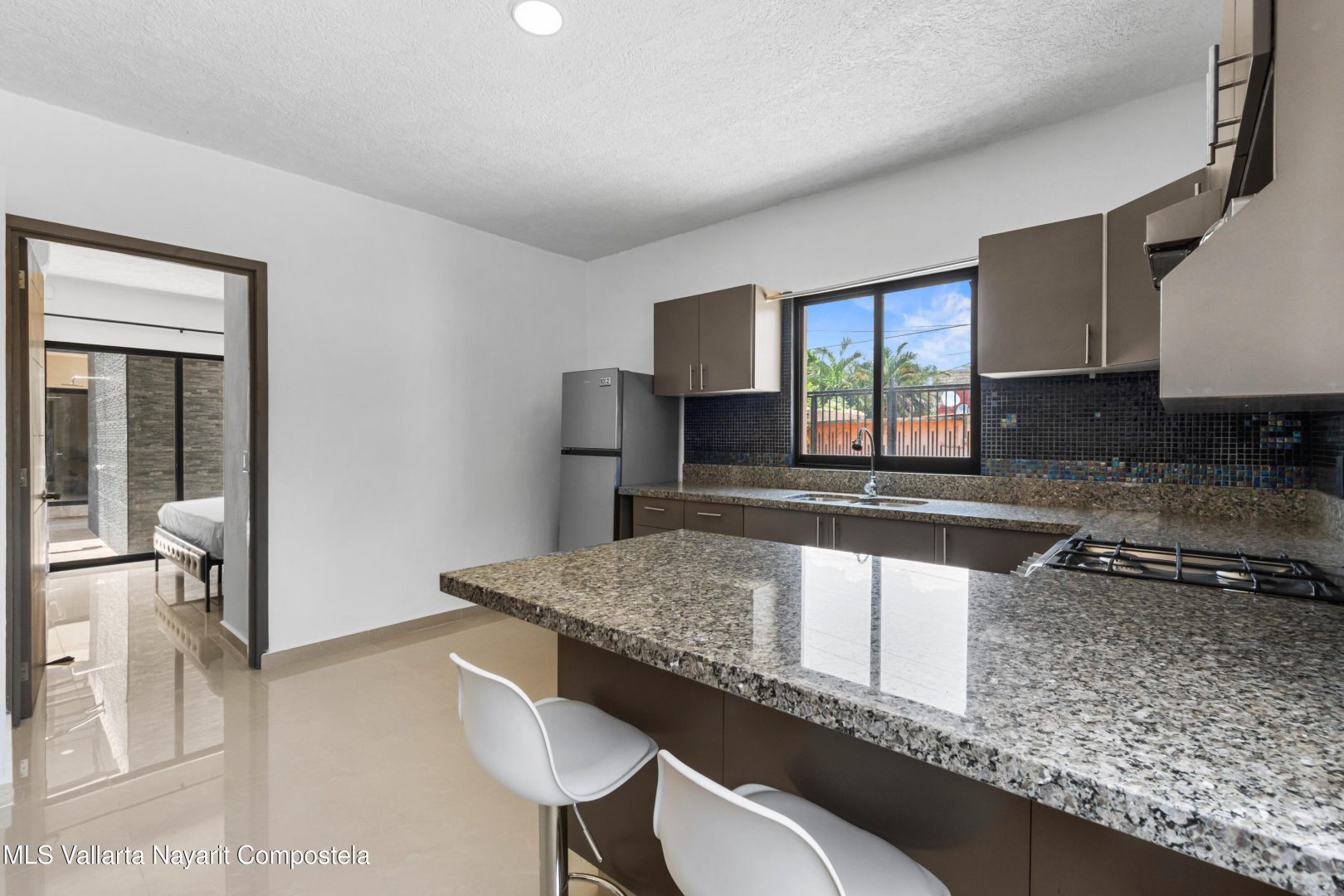 20250911210914539911000000-o