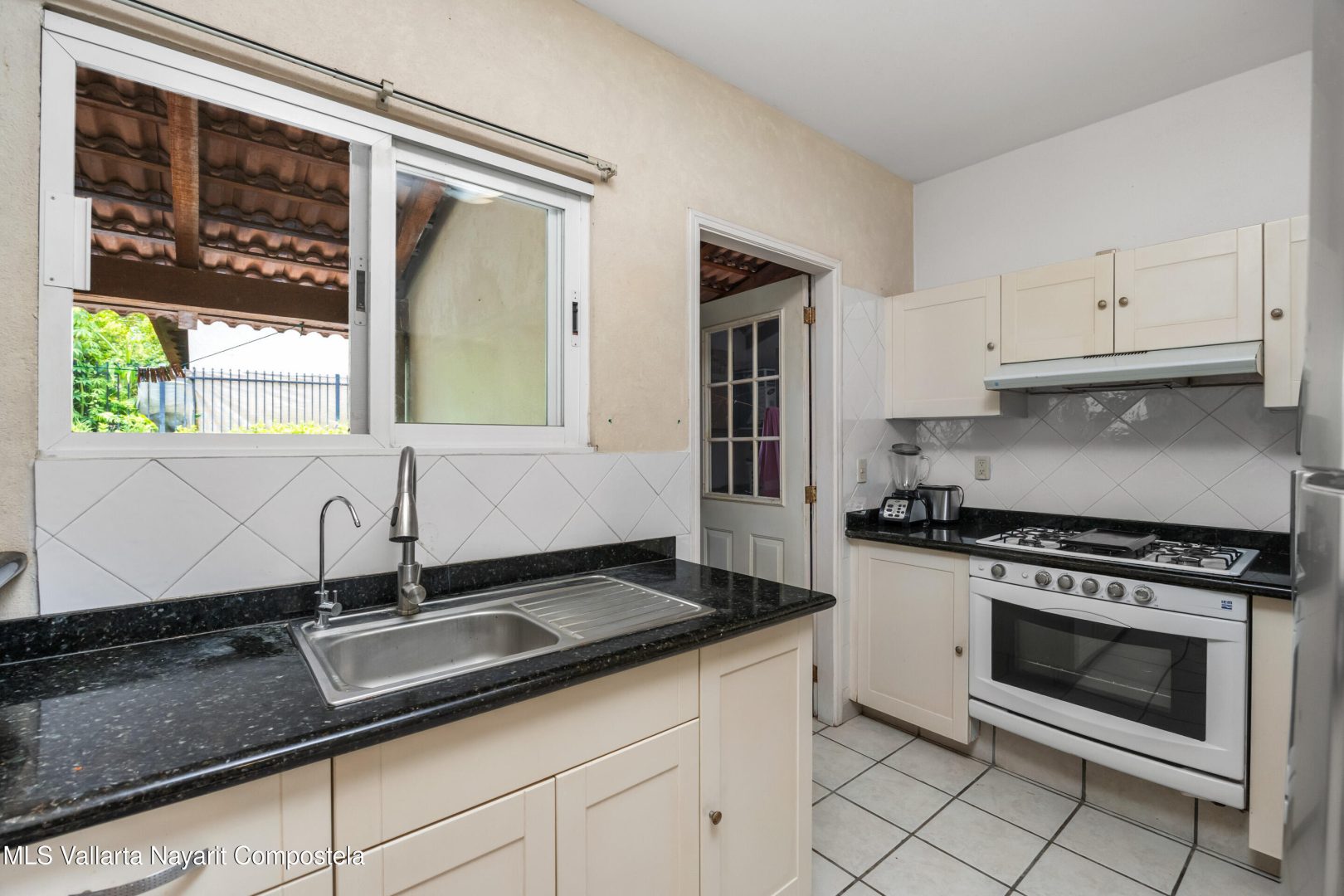 20250915210616396056000000-o