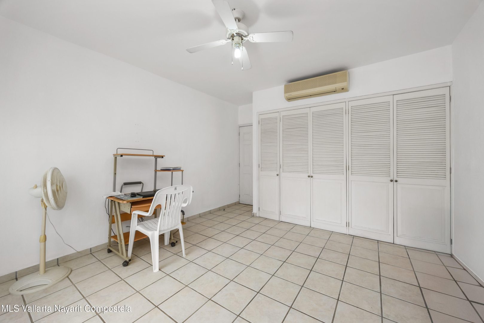 20250915210623270315000000-o