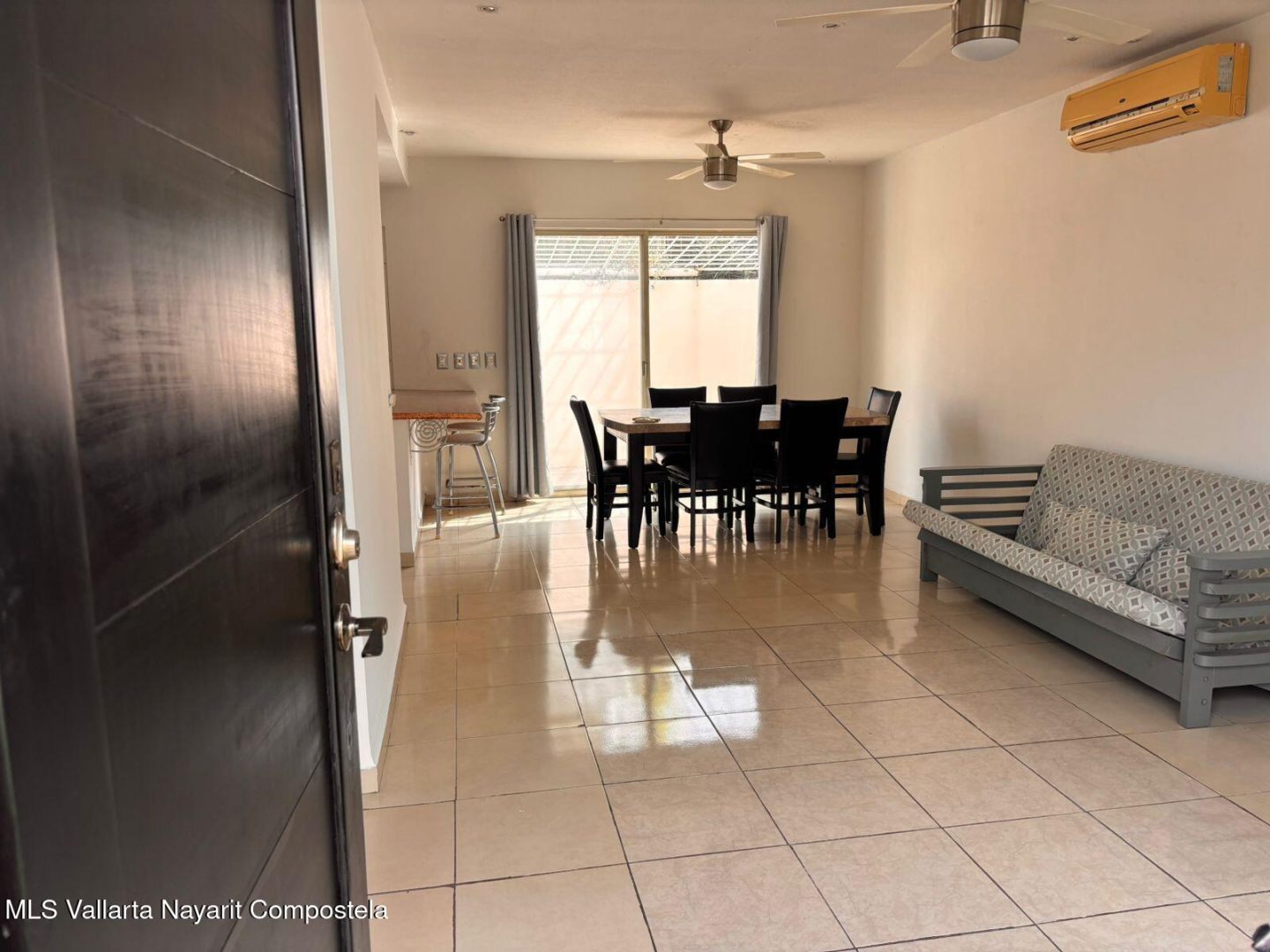 20250916214511645182000000-o