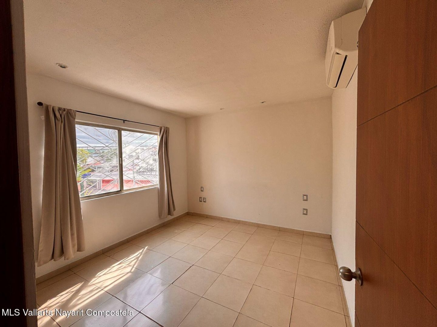 20250916214617699956000000-o