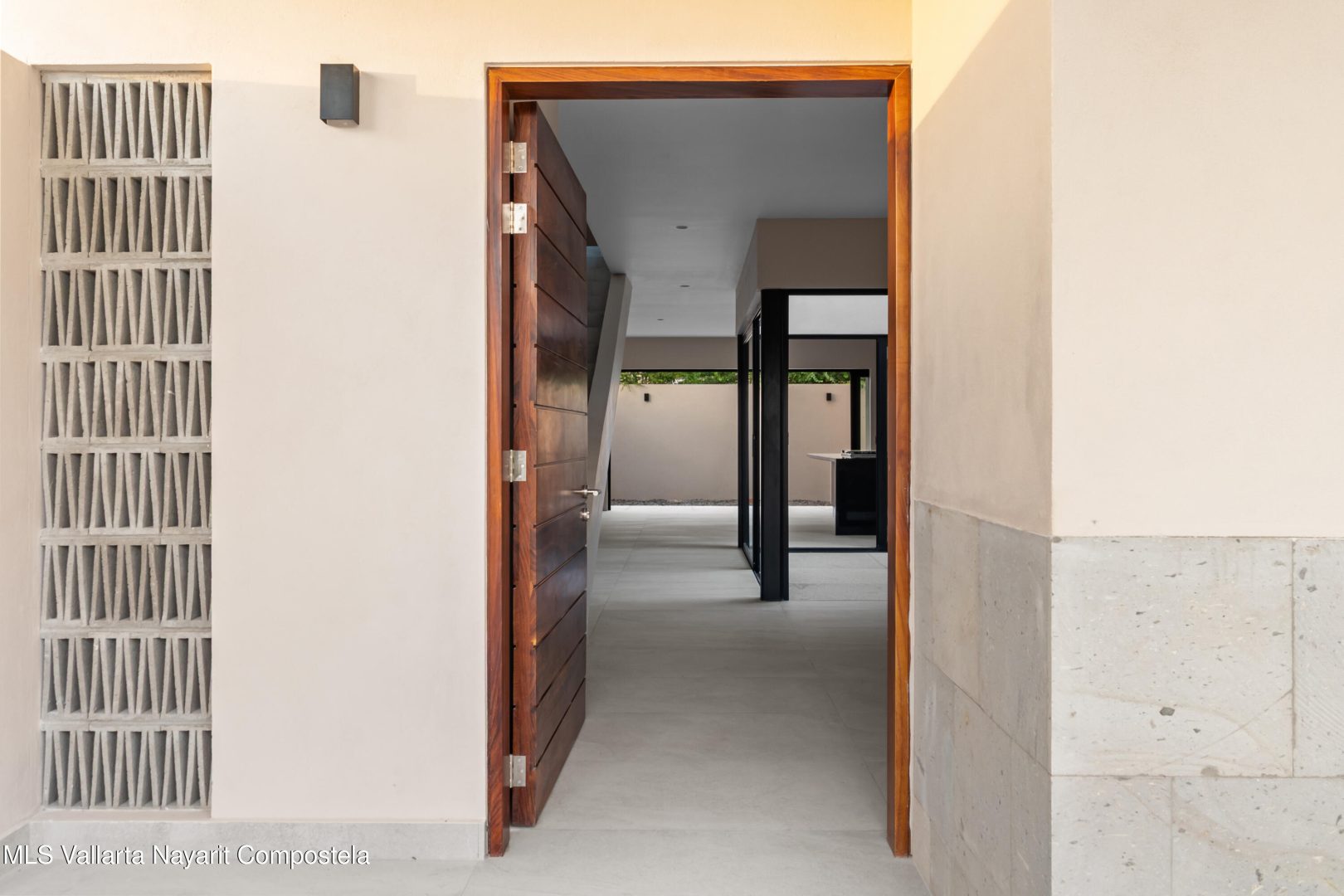 20250918182532011446000000-o