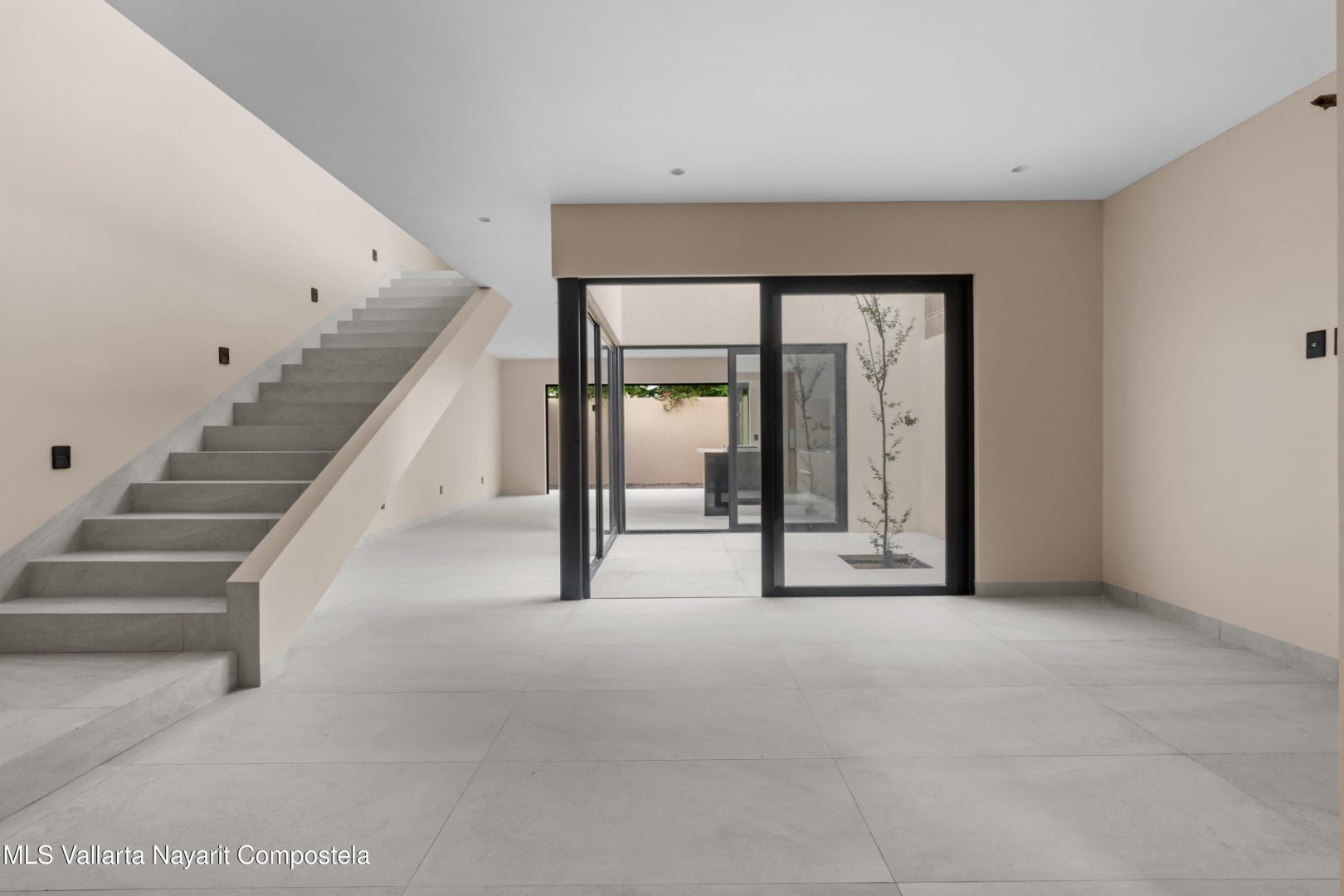 20250918182537711933000000-o