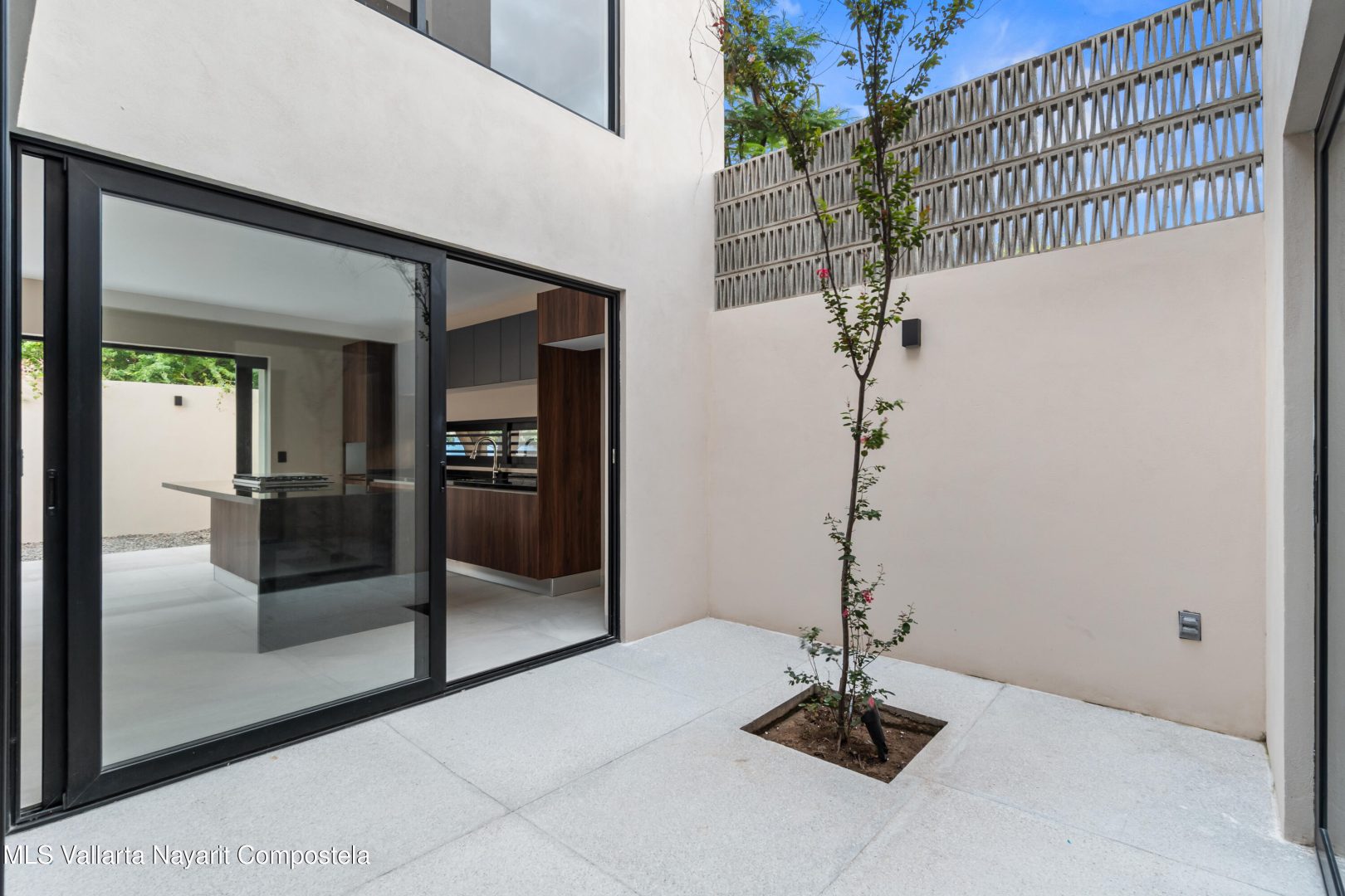 20250918182923439548000000-o