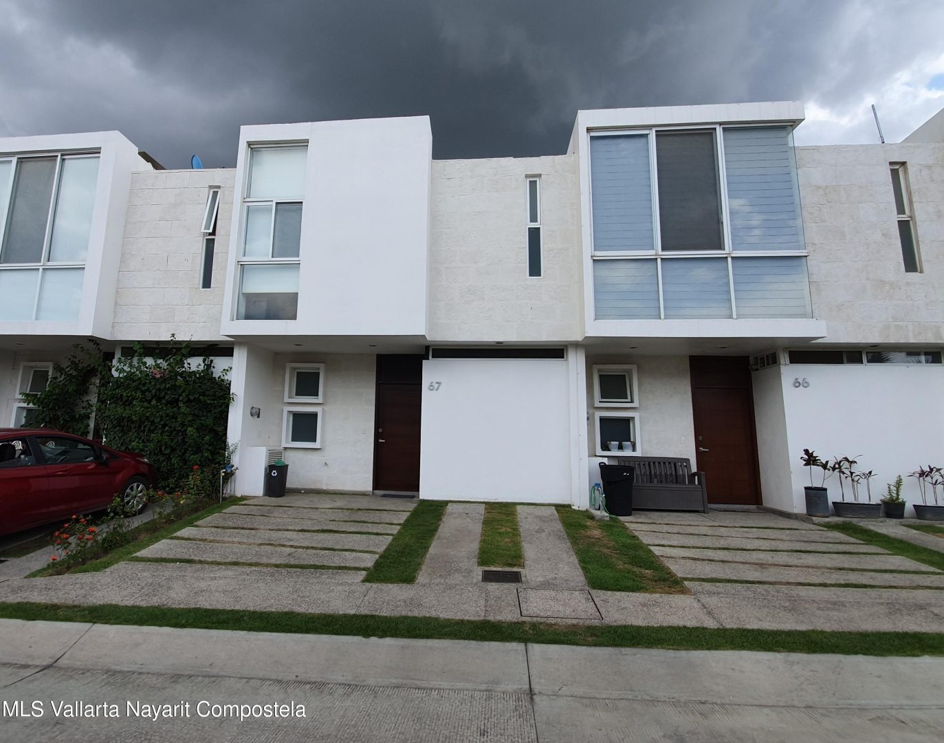 20250918191528024102000000-o