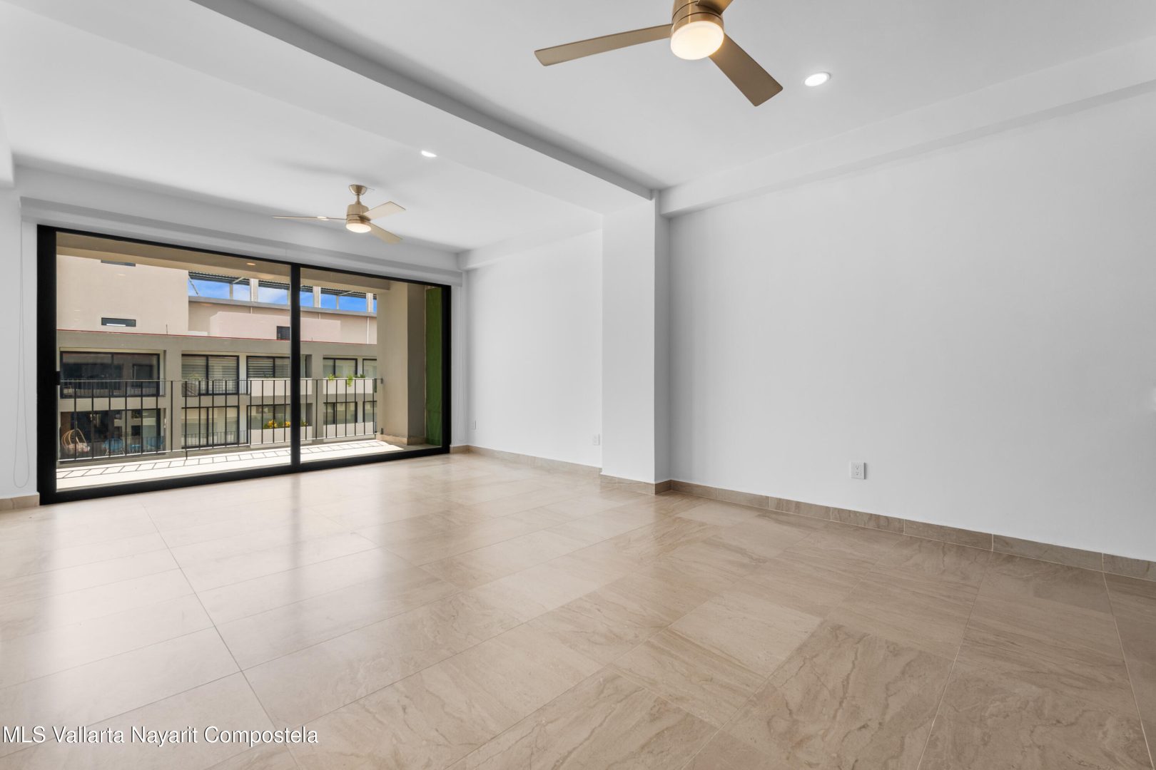 20250919144955236992000000-o