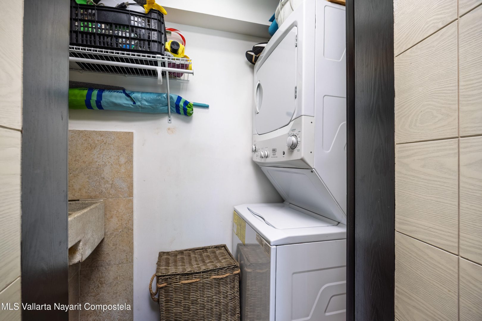 20250921205418204591000000-o