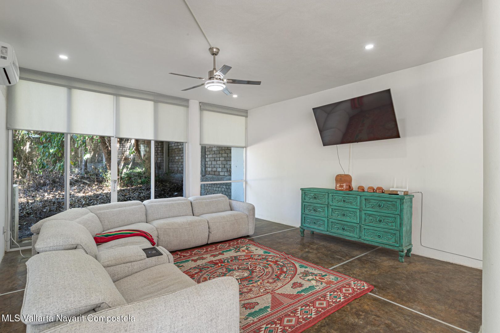 20250922150444033960000000-o