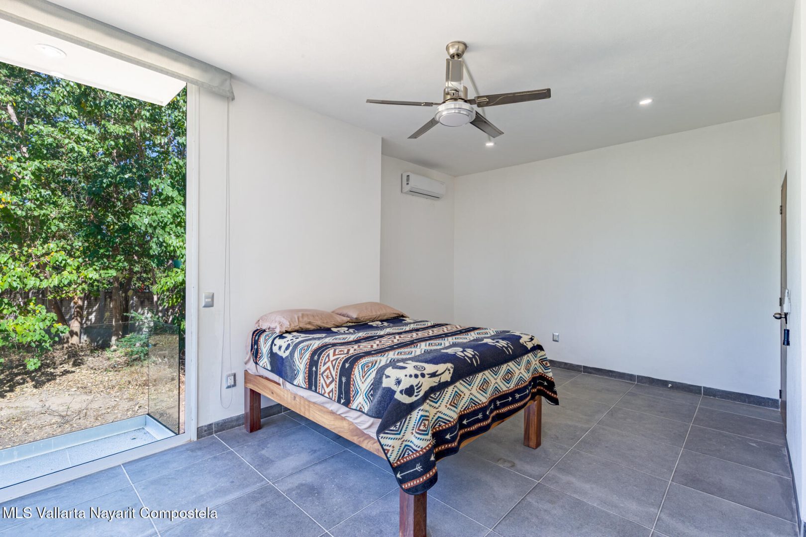 20250922150542535319000000-o