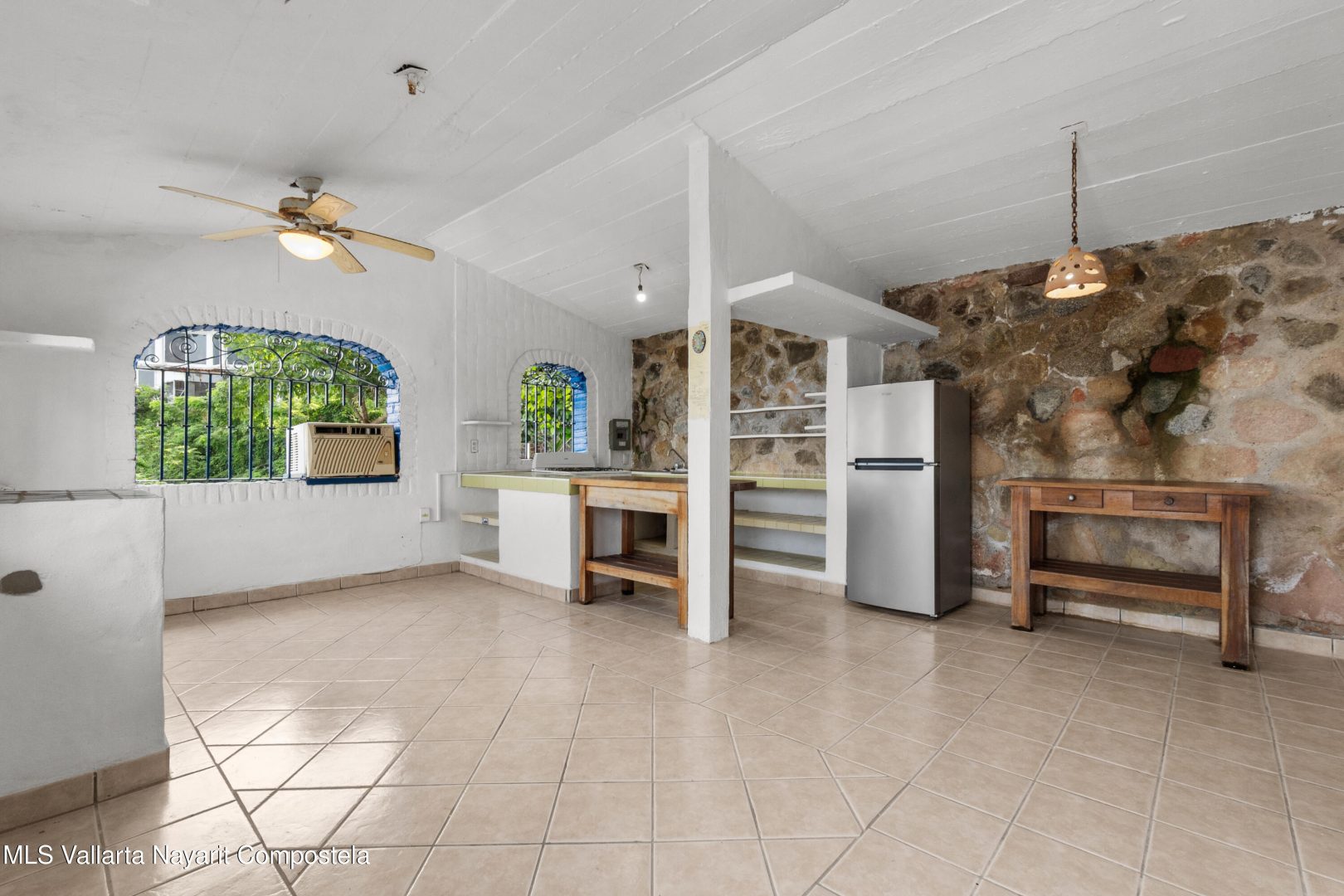 20250922204036343055000000-o