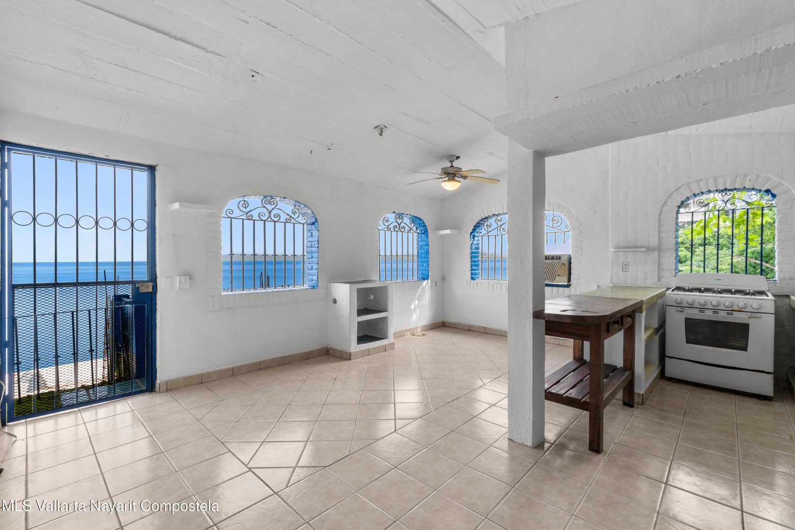 20250922204040305575000000-o