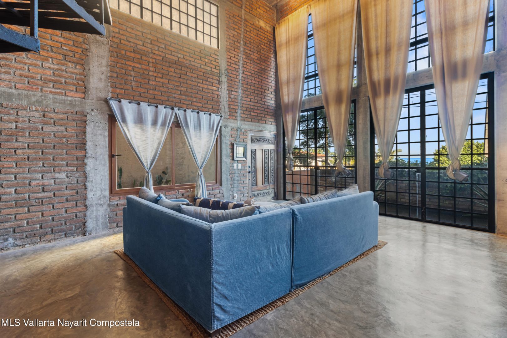 20250922211309994473000000-o