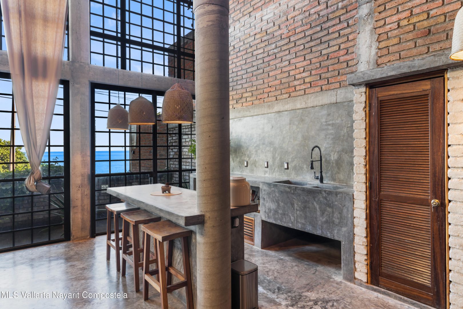 20250922211335257622000000-o